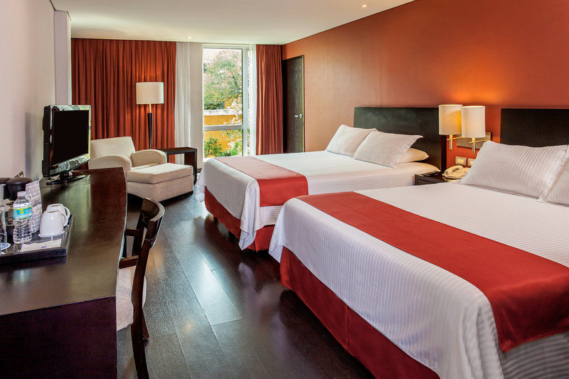 Hotel Nh Querétaro Zewnętrze zdjęcie